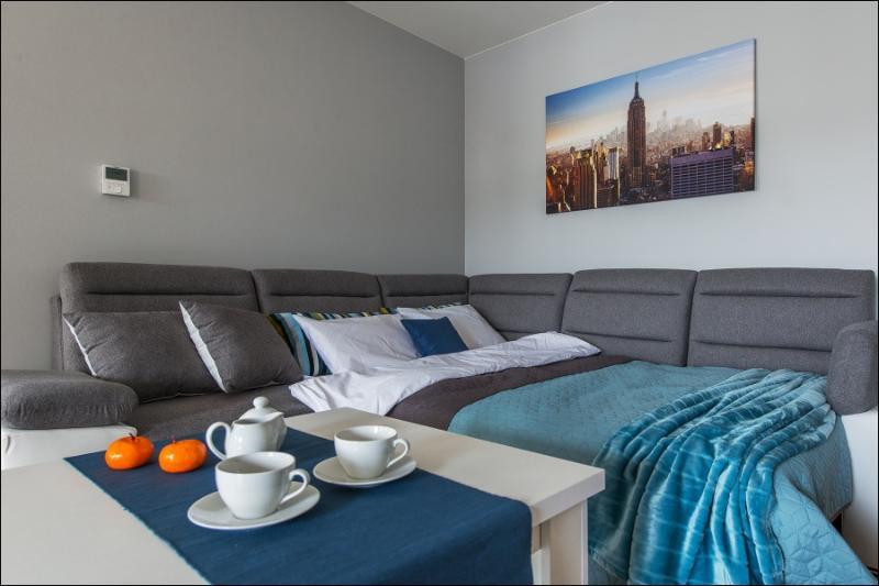 P&O Serviced Apartments Solec Warsaw Exterior photo